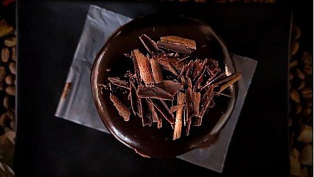 How to eat Chocolare mindfully